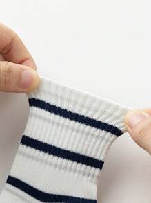 5 Pairs Of Children's Lightweight Mesh Cartoon Mid-Calf Socks, Seamless And Comfortable For Everyday Wear, Spring/Summer