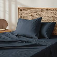 Farfallarossa 纯色床单套装，3/4 件，包括床单、床笠和 1/2 个枕套，采用柔软拉绒超细纤维面料制成，亲肤舒适，防缩水，防褪色，易于护理。 - 藍色 - 查看 3