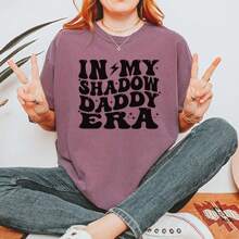 In My Shadow Daddy Era Romantasy Vintage Soft Unisex T-Shirt - 事物 - 查看 9