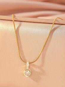 1 件简约方晶锆石装饰铜质圆形吊坠项链，轻巧项链配锁骨链，小众设计
