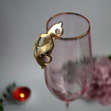 Etiquetas personalizadas de metal para copas de vino o cócteles con grabado por láser de nombre personalizado - Marcadores personalizados para identificar bebidas - Multicolor - Ver 6