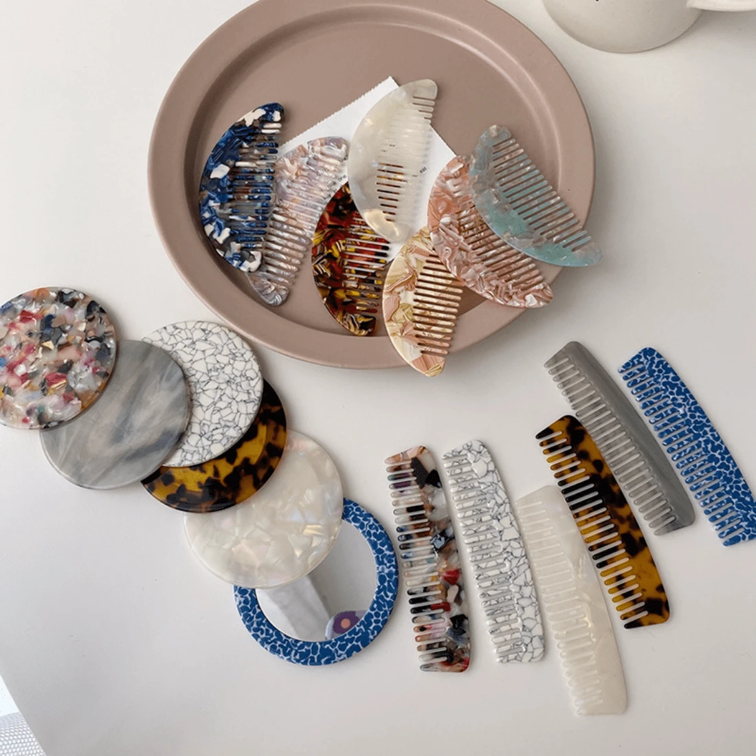 1pc Colorful Portable Everyday Detangling Hair Brush For Women Hair Styling Tool - Multicolor - View 1