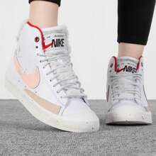 Nike Women's Blazer Mid Prm Pioneering High Top Sneakers