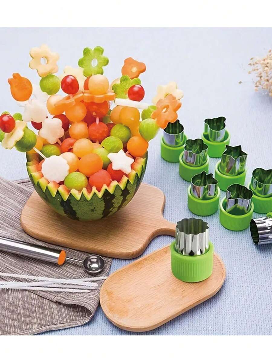 12 件蔬菜切刀套装、不锈钢饼干切刀、水果印章、巧克力切刀、蛋糕装饰器、沙拉制作器、烘焙工具、厨房小工具、炊具配件（每套附带 1 根脱模棒）
