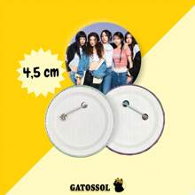 NJZ - NEW JEANS - BOTTON 4.5 Cm - KPOP-IDOL-KOREAN- Bottom/Button - Button - Brooch Pin - Button - Button - Pin - Botum BOTTONS - B1- SINGLE BUTTON - View 3