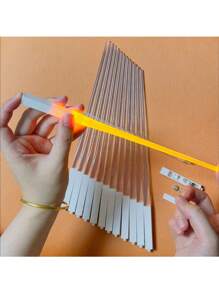 1 根发光筷子，材质：