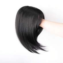 Pieza superior sintética con flequillo de cortina y raya al medio - Flequillo con clip invisible para cubrir el cabello ralo y línea del cabello, apariencia natural para peinado diario y aumento instantáneo de volumen, extensión de cabello con clip para mujeres