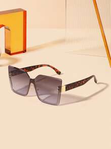 1 PC Women's Street Hip Hop One Piece Rimless Square Fashion Eyewear For Holiday Outings, Holiday Gifts And Outfit Matchings