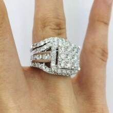 2 piezas Anillos elegantes apilables con diseño de halo elegante, pavimentados con plata chapada en brillante circonia para compromiso/anillo de boda, regalo del Día de San Valentín