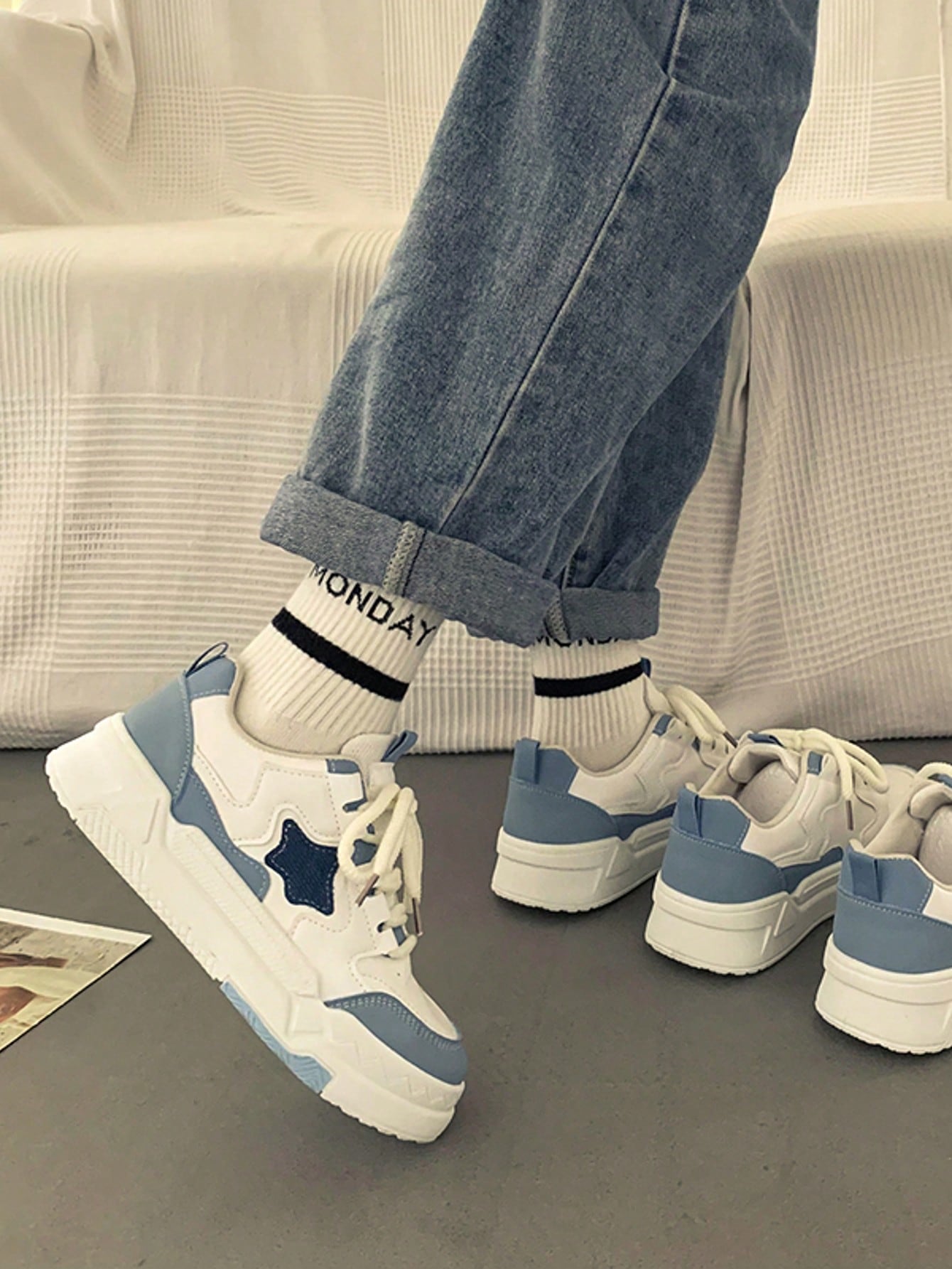 أحذية رياضية بيضاء سميكة الحذاء للنساء من المقاسات...