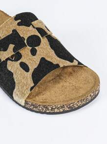 Women's Summer Casual Outdoor Open Toe Flat Beach Sandals, Animal Cow Pattern Slip-On - Brown - View 6