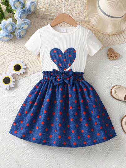 女童两件套牛仔效果短袖上衣和裙子套装，字母和心形印花休闲装，户外