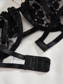 Valentine's Day Sexy And Beautiful Transparent Mesh Strap Design Flower Embroidered Bra Women's  Underwear Set - màu đen - Xem 4