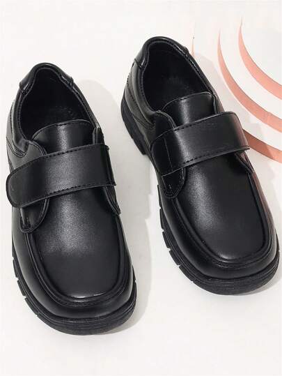 1 par de mocasines con punta cuadrada y suela gruesa con para niños, zapatos Oxford de cuero negro para niños, estilo escolar de zapatos planos (corre pequeño, se sugiere pedir 1 talla talla grande)