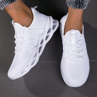 1 Pair Men's Fashion Solid Color Running Shoes, Breathable Non-Slip Sneakers, Lightweight & Comfortable Outdoor Sports Shoes, Thick Sole Elevator Casual Shoes, Sock-Like Slip-On Design, Versatile For Outdoor, School, Travel