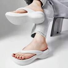 Damen Zehentrenner, Zehensandalen für den Strand, Keilabsatz Sommerschuhe, modische Damen Pantoletten