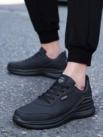 休闲运动鞋，皮革表面，防水，灵活舒适，适合日常穿着，春季多用途，加大码黑色鞋子，尺码 39-48