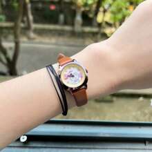 Sanrio Reloj casual de cuarzo de esfera redonda con puntero para mujer, estilo retro romano y diseño lindo de Hello Kitty, Kuromi, Cinnamoroll y Melod de Sanrio, con correa de piel de poliuretano, regalo de Navidad, cumpleaños para mamá, mujeres y niñas