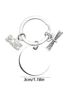 1件/2件-毕业季不锈钢钥匙扣，采用不锈钢材质制成，具有耐腐蚀、不易变形、质感强、可长久保存等特点，象征毕业的友谊长存