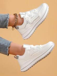 Women's Casual Sports Sneakers, New Arrivals Spring/Autumn, White Leather Upper Lace-Up Flat Shoes, Non-Slip Running Shoes, Student Travel Shoes