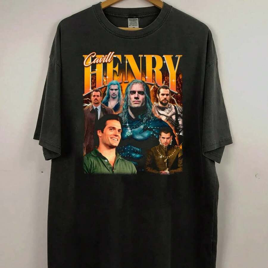 Henry Cavill Shirt - Henry Cavill Sweatshirt - Henry Cavill Fan Gift - Henry Cavill Bootleg T-Shirt - Henry Cavill Homage - màu đen - Xem 1