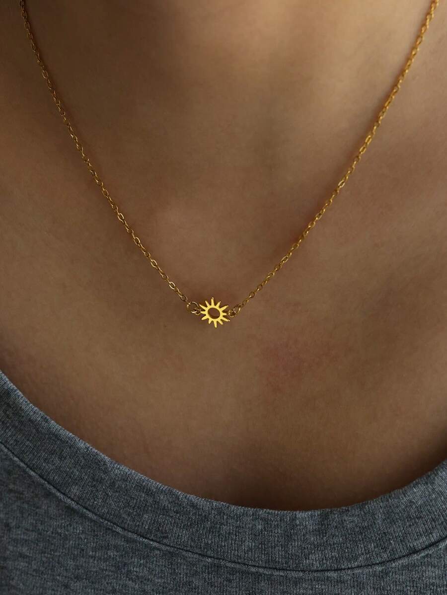 1 件精致太阳吊坠项链简约向日葵不锈钢链项链时尚珠宝配饰日常 - 太陽 - 查看 1