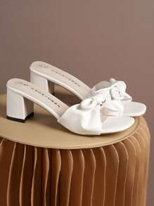 1 Paar weiße High Heel Sandalen für Damen, mittlerer Absatz, Schleifendekor, für formelle Hochzeitsgäste, lässig für den Urlaub, PU Material bequem, Neuerscheinung 2025 - Weiss - Übersicht 6