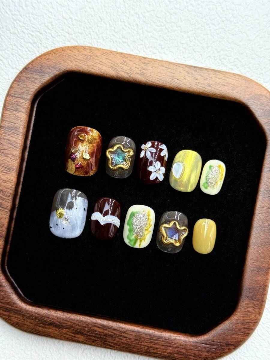 10 Stücke/DIY handgemachte Fake Nägel, dunkelbraun, grau, gelb, grün Kombination verleiht dem Gesamteffekt Reichtum und Farbvielfalt, mit handgemachter dreidimensionaler Blumenform, Metallverzierung, erhöht den Luxuscharakter und visuelle Ausstrahlung, sehr klassischer Kunststil, inklusive quadratische Fake Nägel, 1 Stücke Jellyleim, 1 Nagelfeile, geeignet für Alltag und Partys Press-On Nägel