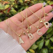 1 pièce Pendentif initiale A-Z en cuivre doré et cubique zircone, avec un collier en forme de cœur, minimaliste et élégant, convient aux hommes et aux femmes, idéal pour un port quotidien, les déplacements, les anniversaires, les sorties, les cadeaux d'anniversaire ou de fête