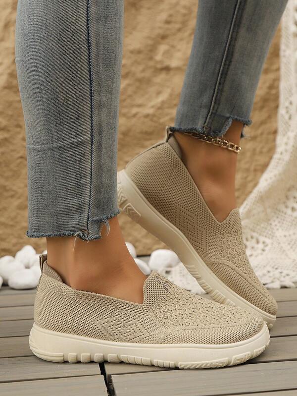Tênis casuais de malha leve para primavera/verão femininos, sapatos antiderrapantes respiráveis para mães idosas