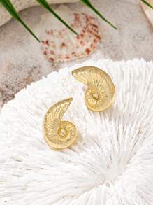 1 Pair Fashionable, Elegant, Delicate Seashell Shaped Stud Earrings - Conch Earrings - View 2