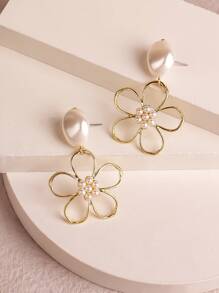 1 对几何金色花朵 + 人造珍珠花朵吊坠耳环，适合女性日常佩戴 - 金黃色 - 查看 2