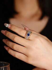 1pc S925 Sterling Silver Retro Elegant Luxury Palace-Style Hollow Lace Blue Zirconia Crystal Ring, Versatile, Suitable For Women Daily Wear, Holidays, Parties, Jewelry Gift