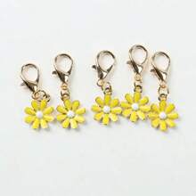 5 pièces Set de porte-clés floral charmant pour les cadeaux de fête - Petits charms de fleurs, idéal pour les mariages, anniversaires et célébrations en général, dans des couleurs assorties. Cadeau parfait pour la famille et les amis, symbolisant un bonheur éternel. Non électrique, convient aux plus de 14 ans. Accessoires de voiture, porte-clés de sac, école