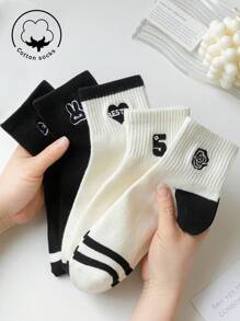 1/3/5/10 paar katoenen sokken voor dames, korte sokken, onzichtbare sokken, witte sokken, damessokken, leuke sokken, meisjessokken, herfst/winter/lente/herfst/zomer sokken, ademende mesh details, geleiderail ademend gatontwerp, vochtafvoerend, zacht en glad, geschikt voor verschillende feestdagen, sport, vrije tijd, zaken en andere dagelijkse kleding, kan het hele jaar door gedragen worden, kleurencombinaties zijn willekeurig.