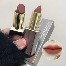 Lápiz labial mate con 3 opciones de color - Brillo de labios mate aterciopelado, impermeable y no desvaneciente que realza el color y aclara los labios, apto para todos los tonos de piel, colores de labios marrones y oscuros