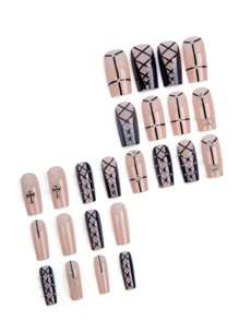 Sanrio Instantly Upgrade Your Look With 24pcs Street Punk Creative Dark Series Goth Style Black Check Pattern&Silver Metal Chain And 3D Metal Decor,Suitable For Cool And Handsome Girls And Women With Unique Personalities To Use In Daily Life And Party Press On Nails