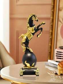 1pc Successful Winged Horse Decoration, Good Luck Housewarming And Opening Ceremony Gift, Elegant And Lively Horse Figurine To Enhance Space Style, Creative Craft Decor Statue For Living Room, Bedroom, Office, TV Stand, Foyer And Entryway, Perfect Christmas And Holiday Gift