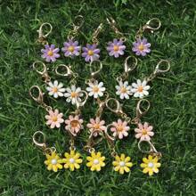 5 pièces Set de porte-clés floral charmant pour les cadeaux de fête - Petits charms de fleurs, idéal pour les mariages, anniversaires et célébrations en général, dans des couleurs assorties. Cadeau parfait pour la famille et les amis, symbolisant un bonheur éternel. Non électrique, convient aux plus de 14 ans. Accessoires de voiture, porte-clés de sac, école