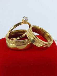 Par Aliança De Casamento 6mm Ele e 8mm Ela + Anel Reta Com Friso Brilhante Noivado Banho Ouro 18k