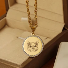 Personalized Engraved Picture Pave Disc Necklace: Custom Pet - Pattern Pendant For Pet Lovers As A Souvenir