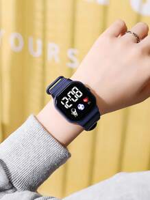 2 件/1 件宇航员宇航员运动休闲 LED 数字显示电子手表，适合儿童和青少年，适合日常生活中的各种风格，万圣节、圣诞节、情人节、母亲节、节日礼物的最佳选择