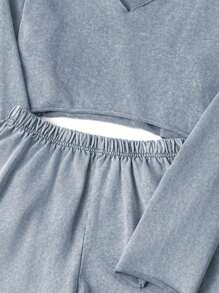 2pcs Women Casual Cotton Crop Top And Short Set, Acid Wash Vintage Distressed Knit Look, Edgy Sexy, Oversized Sweatshirt For Music Festivals, Dystopian Style, Party