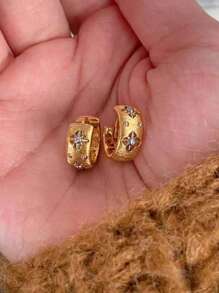 1 件复古镀金镂空四叶花耳环，精致百搭奢华小众设计耳环 - 花紋耳環 - 查看 3