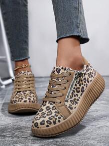 Women's Leopard Brown Non-Slip Comfortable Versatile Lightweight Thick Sole Casual Sneakers - Brown - View 2