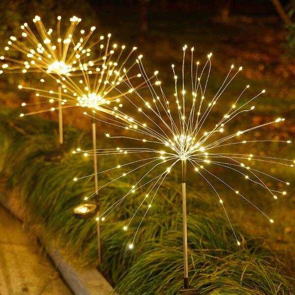 1 pièce/2 pièces 90 LED/120 LED/150 LED/180 LED/200 LED Lumière de chaîne de feux d'artifice extérieure solaire et imperméable avec fiche de terre, convient pour cour, jardin, balcon, terrasse, rassemblement extérieur, décoration de mariage