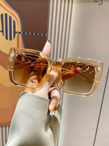 Champagne Plastic Vintage Square Big Frame Heart Decor Sunglasses, Classic Style For Women, Outdoor Travel Beach Daily Casual Wear, Driving UV Protection Fashionable Shade Elegant Outfit Family Outings Travel Vacation Holiday For Summer Beach Vacation,Outdoor,Travel - 香檳色 - 查看 2