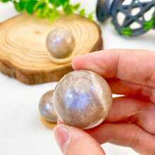Random 1PC High Quality Moonstone Sphere Decoration, Reiki Home Room Decoration Gem Chakra Gift, Gemstone Jewelry, Glitter, Birthday Gift, Women Gift, Home Decoration, Party Decoration.