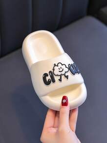 Pantuflas tipo slip-on con diseño de nube para niños, patrón blanco lindo, suela antideslizante suave y liviana, sandalias casuales de moda unisex para interiores/exteriores para niños pequeños y niños
