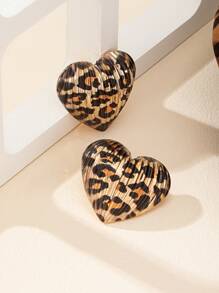 1 paire de boucles d'oreilles à tige cœur métallique rétro pour femmes